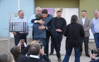 Pullaro entregó viviendas a familias de Sunchales y Colonia Rosa