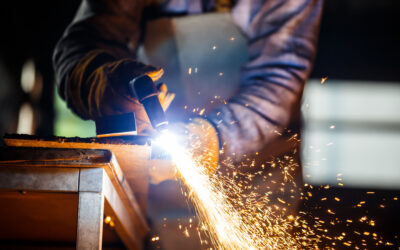 Capacitación laboral en herrería: preparación y acondicionamiento de materiales