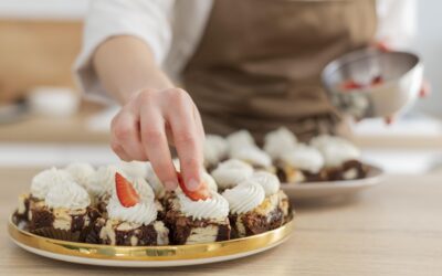 Auxiliar en pastelería y decoración de tortas