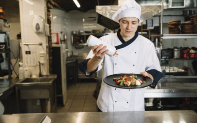 Capacitación laboral como ayudante de cocina
