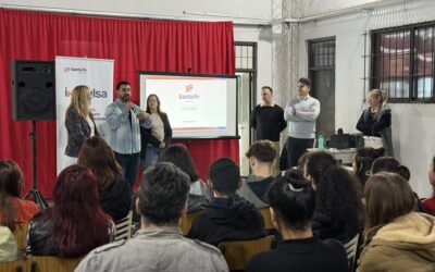 SE DESARROLLÓ EN SANTA FE UNA CHARLA SOBRE INSERCIÓN LABORAL