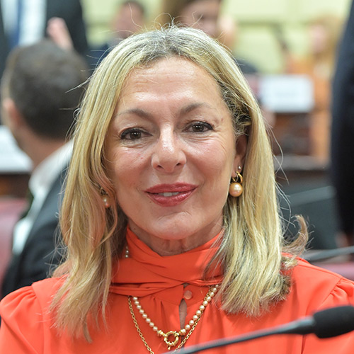 Balangione, Jaquelina Ana