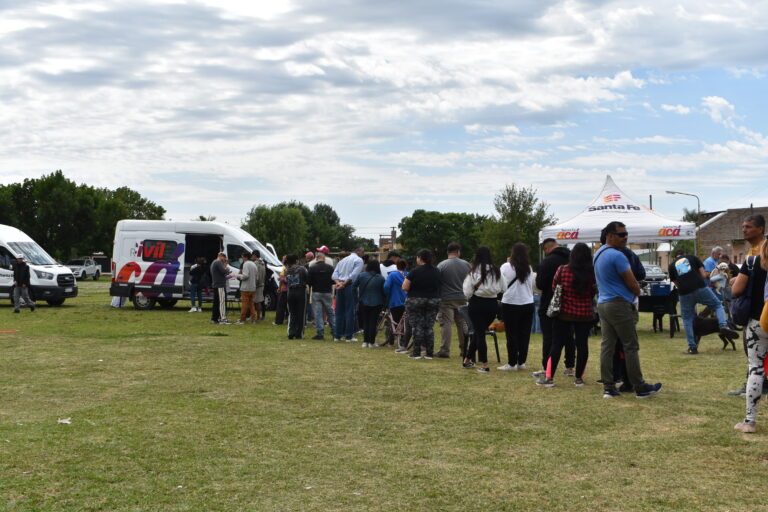 Vecinal La Esmeralda, ciudad de Santa Fe