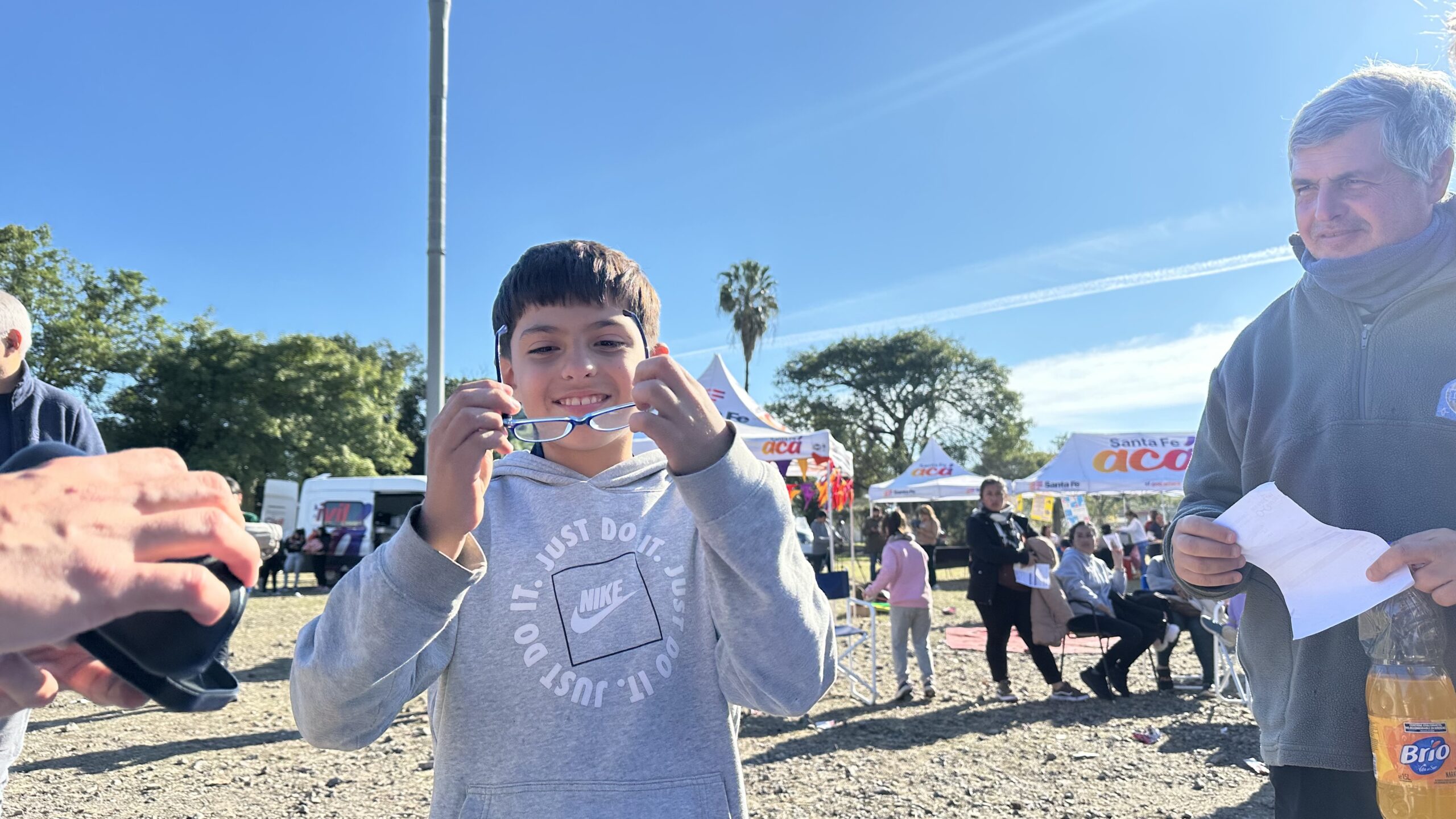 Santa Fe Acá: durante marzo, se realizarán controles oftalmológicos y se entregarán lentes a chicos de entre 6 y 17 años