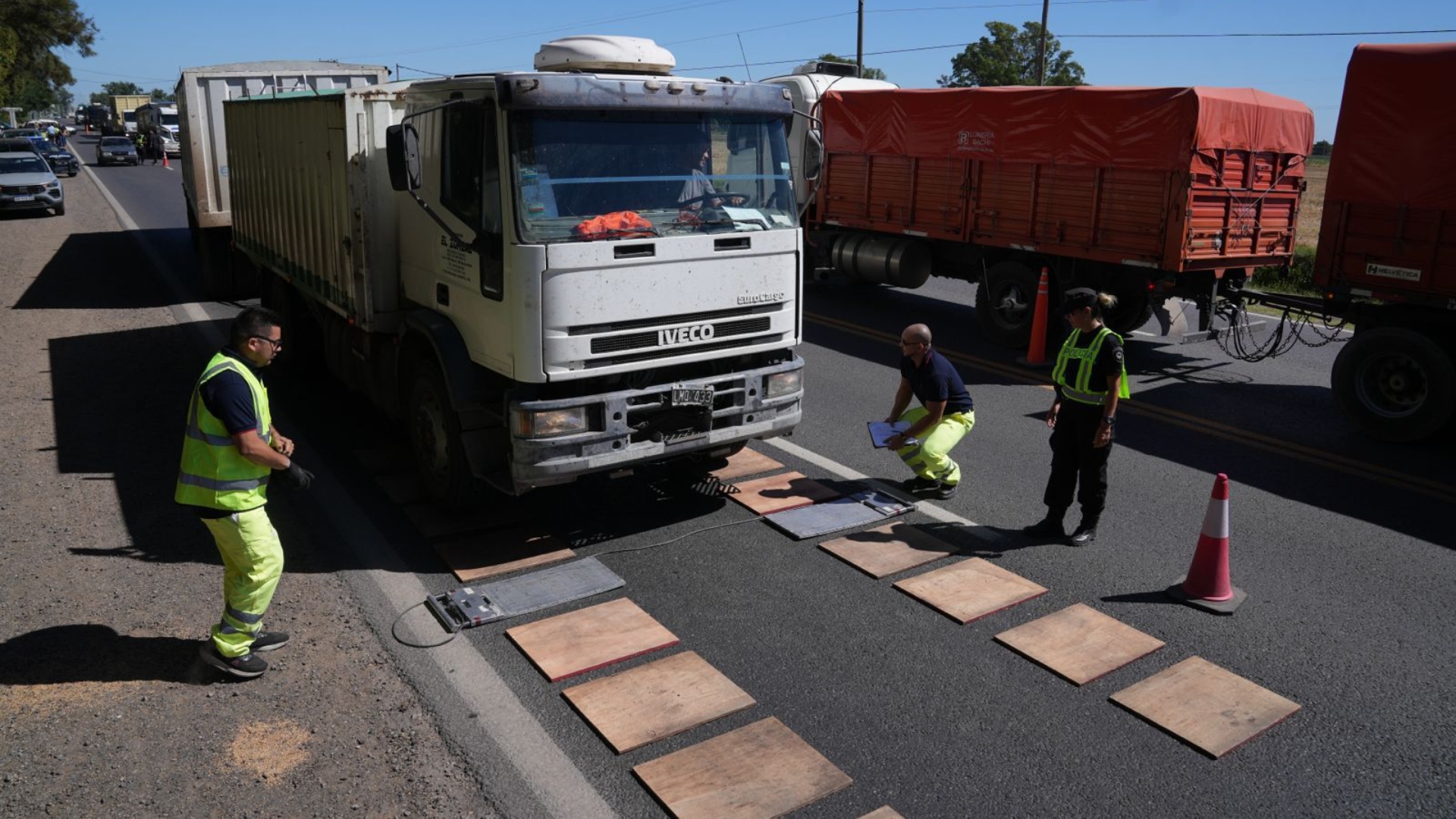 Provincia inició los controles intensivos de carga en camiones, con sanciones más duras