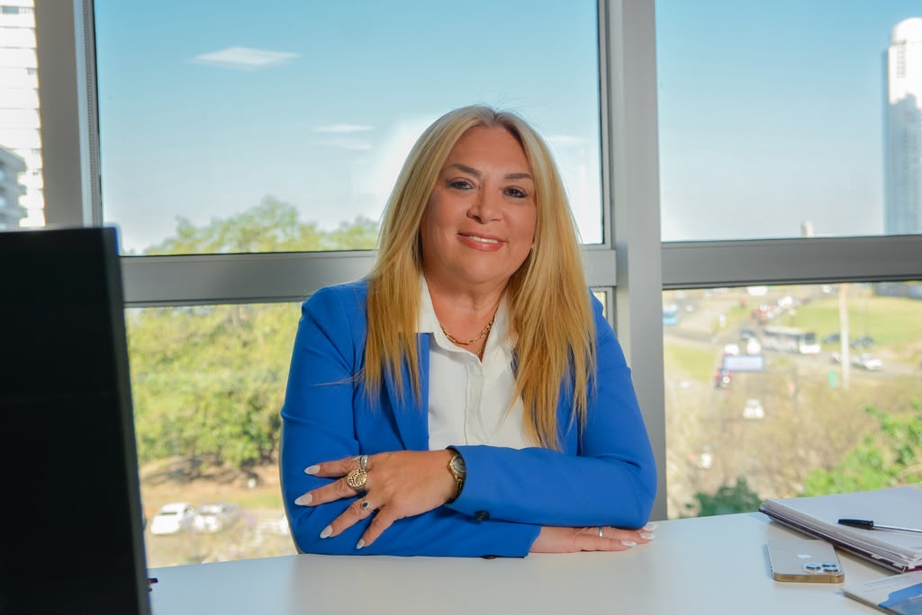 Marcela Prado