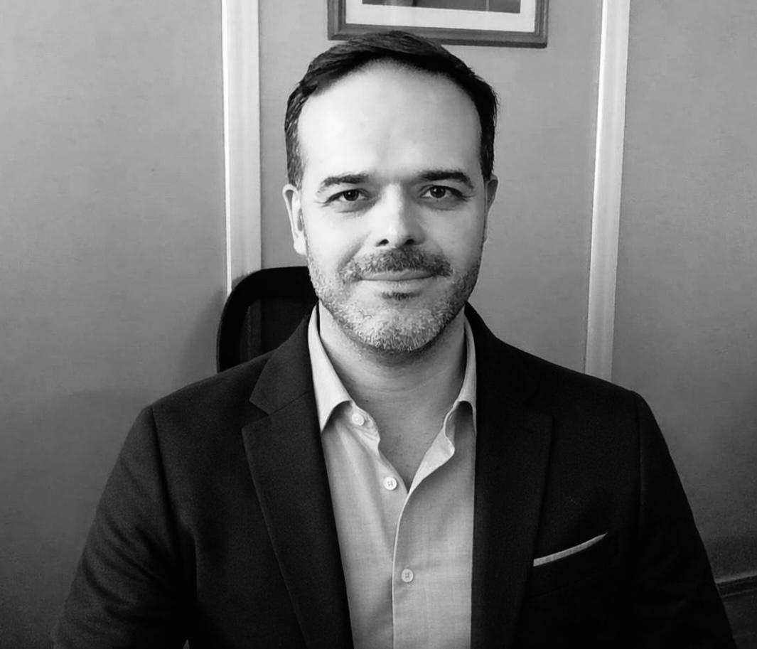 Dr. Guillermo Moreno Piovano
