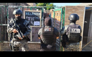 Microtráfico en Rosario: cinco detenidos mientras vendían droga en barrio 7 de Septiembre