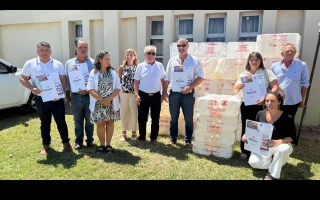 En el Departamento 9 de Julio, Provincia promueve el almacenamiento y consumo de agua segura con insumos y capacitación