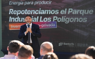 Pullaro inauguró una obra energética en Los Polígonos para ampliar la producción y generar más empleo