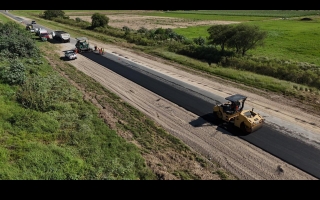 De norte a sur: con trabajos de bacheo y borrado de huellas, el Gobierno Provincial realiza reparaciones en más de 15 rutas santafesinas