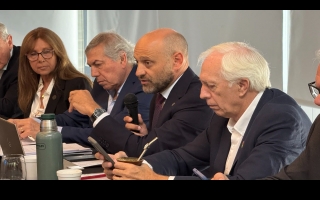 Fiebre aftosa: la Región Centro impulsa un esquema diferencial de vacunación para tambos